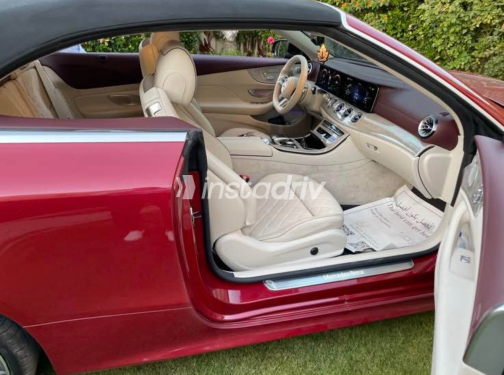 Mercedes E 200 2021 Red Automatic Used for Sale in Mokattam - 7
