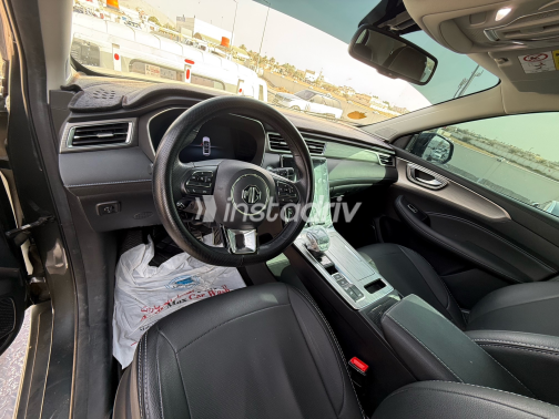 MG Rx5 2024 Gray Automatic Used for Sale in Tanta - 2