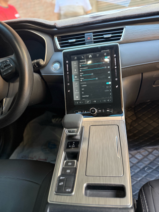 MG Rx5 2024 Gray Automatic Used for Sale in Tanta