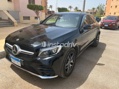 Mercedes GLC 2019 Black Automatic Used for Sale in Sheikh Zayed City - 1