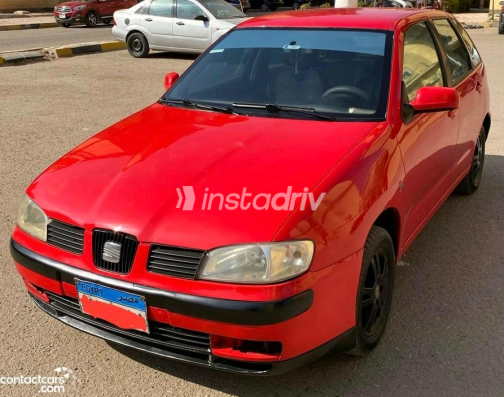 Seat Ibiza 2002 Red Manual Used for Sale in Giza - 3