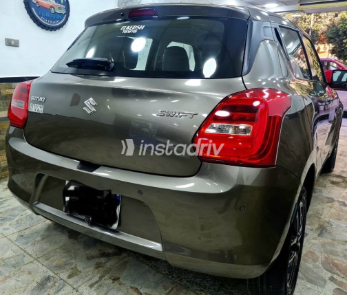 Suzuki Swift 2023 Gray Automatic Used for Sale in Heliopolis - 1