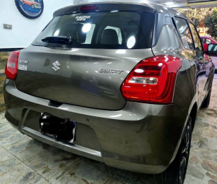 Suzuki Swift 2023 Gray Automatic Used for Sale in Heliopolis