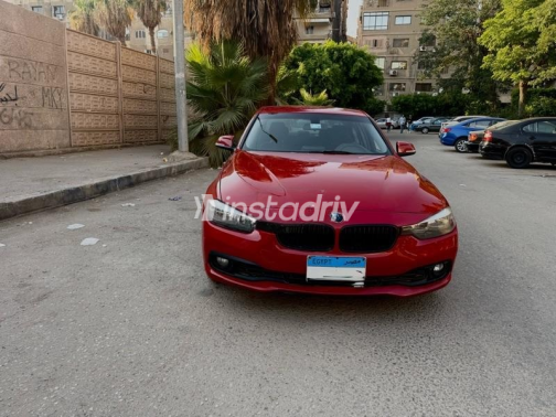 BMW 318 2016 Red Automatic Used for Sale in Heliopolis - 3