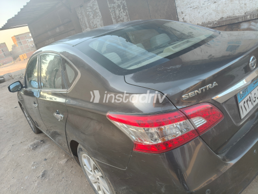 Nissan Sentra 2016 Gray Automatic Used for Sale in Monufia - 1