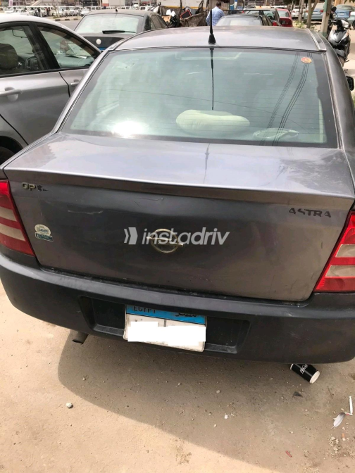 Opel Astra 2005 Gray Automatic Used for Sale in Maadi - 3