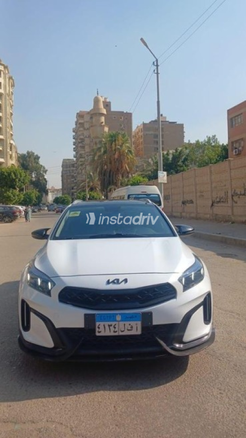 Kia Xceed 2023 White Automatic Used for Sale in Heliopolis - 3