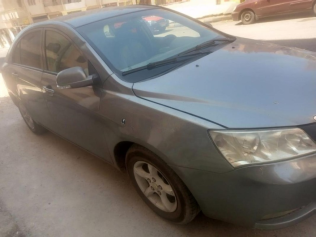 Geely Emgrand 7 2015 Silver Automatic Used for Sale in Hurghada