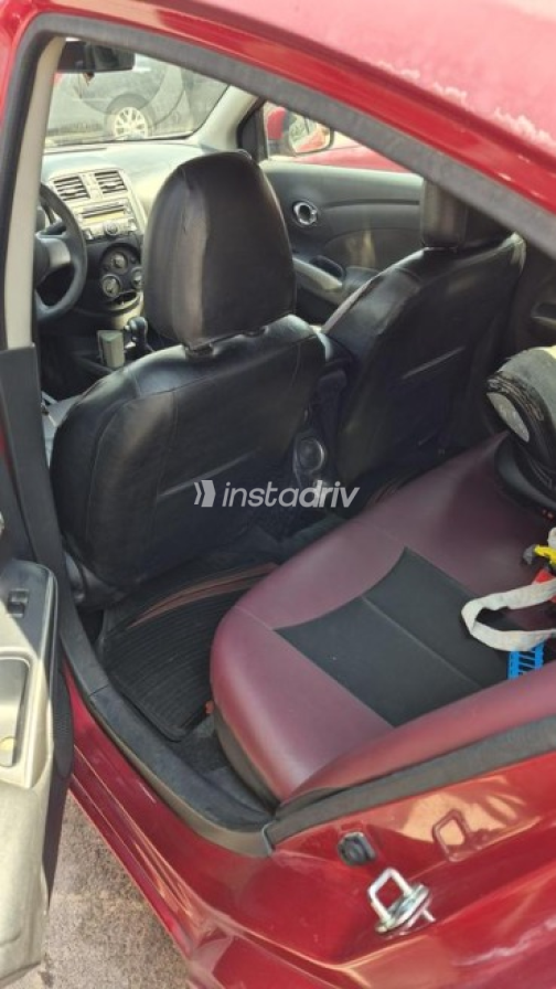 Nissan Sunny 2013 Red Automatic Used for Sale in Greater Cairo ( Cairo + Giza) - 7