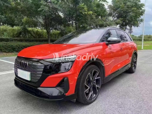 Audi Q5 2022 Orange Automatic Used for Sale in Cairo - 1