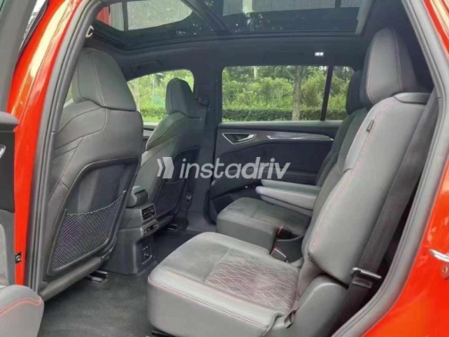 Audi Q5 2022 Orange Automatic Used for Sale in Cairo - 5