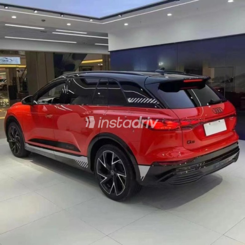Audi Q5 2022 Orange Automatic Used for Sale in Cairo - 8