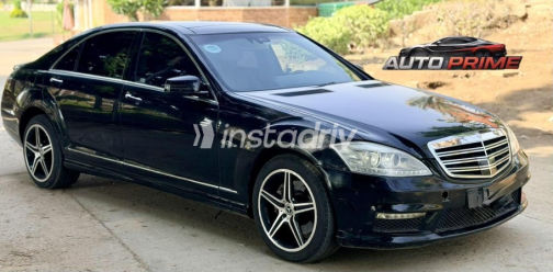 Mercedes S 500 2008 Black Automatic Used for Sale in Cairo - 3
