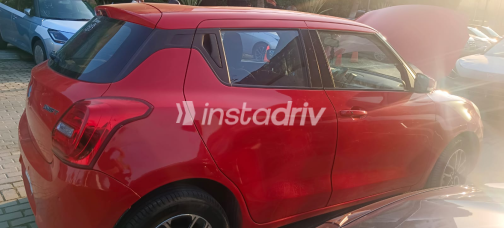 Suzuki Swift 2022 Red Automatic Used for Sale in Giza - 2