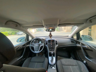 Opel Astra 2016 Dark Gray Automatic Used for Sale in Cairo