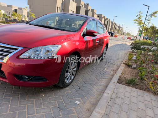 نيسان سنترا 2026 أحمر CVT مستعملة للبيع في الجيزة - 4