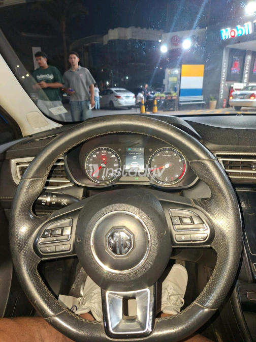 ام جى 5 2021 أزرق CVT مستعملة للبيع في شيراتون - 5