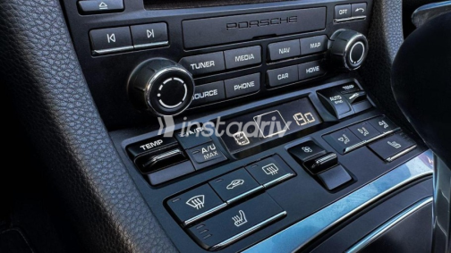 Porsche Boxster 2024 Red Automatic Used for Sale in Sheikh Zayed City - 6