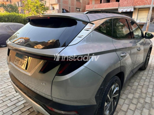 Hyundai Tucson 2021 White Automatic Used for Sale in Greater Cairo ( Cairo + Giza) - 4