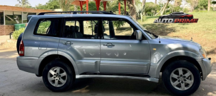 Mitsubishi Pajero 2005 Silver Automatic Used for Sale in Cairo