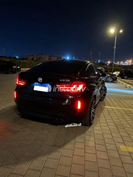 بي ام دبليو X6 M 2016 أسود أوتوماتيك مستعملة للبيع في القاهرة - 1