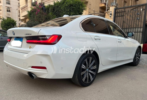 BMW 320 2024 White Automatic Used for Sale in Cairo - 6