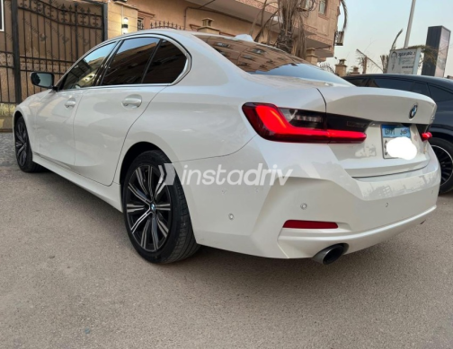 BMW 320 2024 White Automatic Used for Sale in Cairo - 7