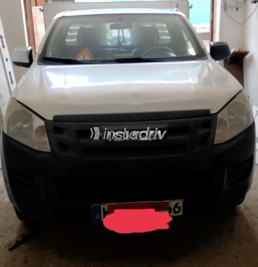 Isuzu D max 2014 White Automatic Used for Sale in Dakahlia - 1