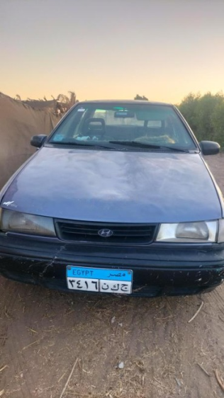 هيونداي اكسيل 1997 أبيض أوتوماتيك مستعملة للبيع في الجيزة