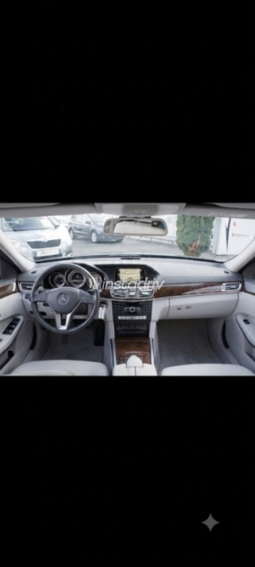 Mercedes E 250 2014 Silver Automatic Used for Sale in Mokattam - 3