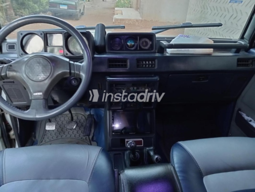 Mitsubishi Pajero 1990 Silver Automatic Used for Sale in 6 October - 5