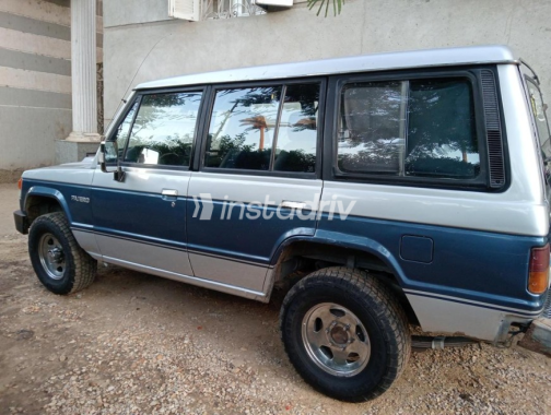Mitsubishi Pajero 1990 Silver Automatic Used for Sale in 6 October - 10