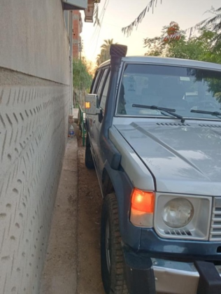Mitsubishi Pajero 1990 Silver Automatic Used for Sale in 6 October