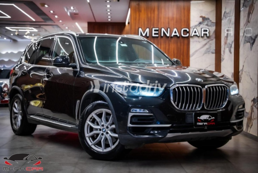 بي ام دبليو X5 2019 أسود أوتوماتيك مستعملة للبيع في القاهرة - 3