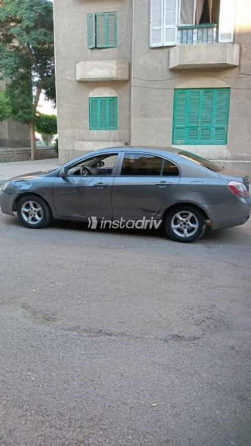 Geely Emgrand 7 2015 Silver Automatic Used for Sale in Obour City - 9