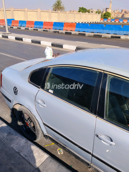فولكس فاغن باسات 2000 فضي أوتوماتيك مستعملة للبيع في القاهرة - 6
