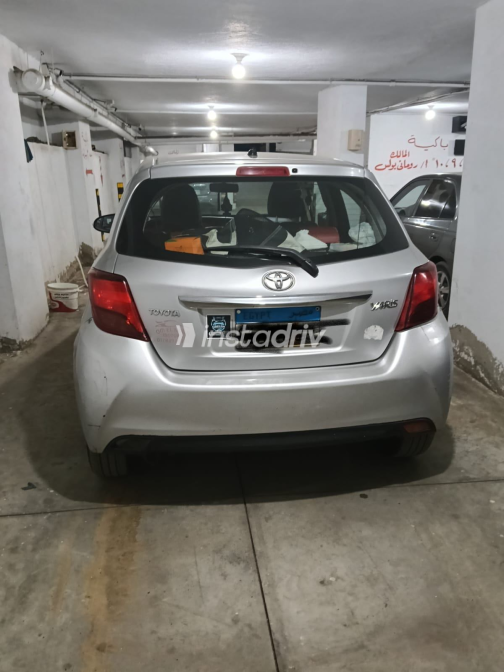 Toyota Yaris 2017 Silver Automatic Used for Sale in Cairo - 1