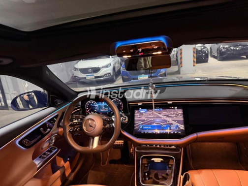 Mercedes E 200 2025 Gray Automatic Used for Sale in Sheikh Zayed City - 5