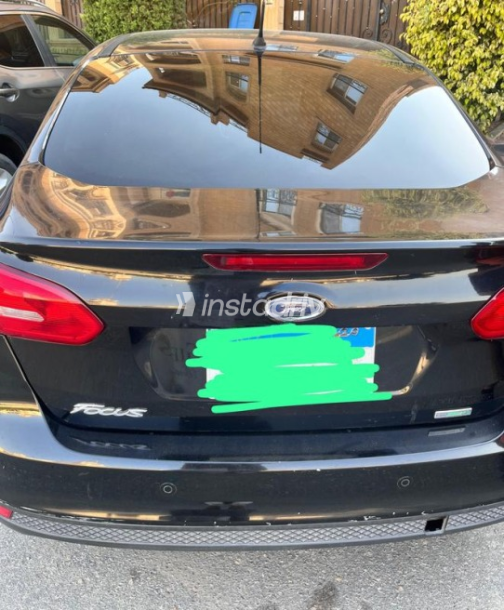 Ford Focus 2016 Black Automatic Used for Sale in Cairo - 2