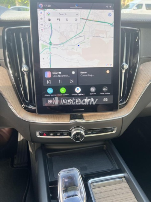 فولفو XC60 2026 أزرق غامق أوتوماتيك مستعملة للبيع في المعادى - 9