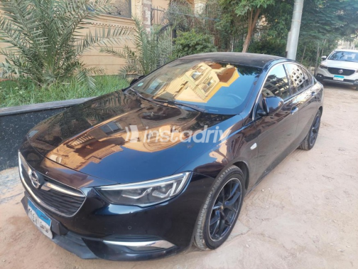 Opel Insignia 2019 White Automatic Used for Sale in Greater Cairo ( Cairo + Giza) - 1