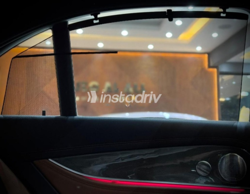 مرسيدس E 300 2021 فضي أوتوماتيك مستعملة للبيع في القاهرة - 5