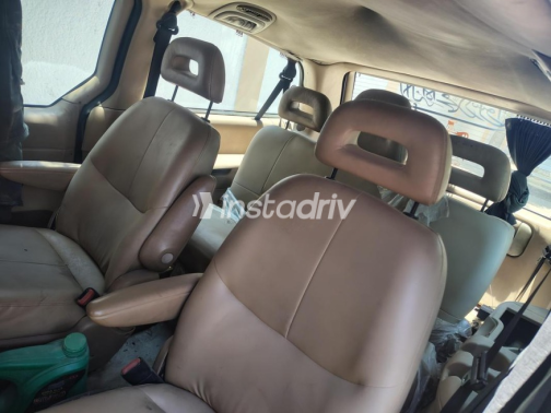 Chrysler Voyager 1998 Purple Automatic Used for Sale in Nasr city - 5