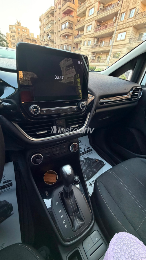 Ford Fiesta 2019 White Automatic Used for Sale in Sheraton - 1