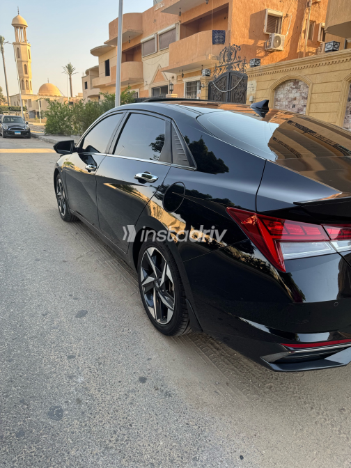 هيونداي إلنترا سى ان 7 2021 أسود أوتوماتيك مستعملة للبيع في القليوبية‎‎ - 6
