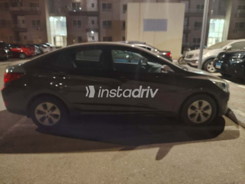 Hyundai Solaris 2017 Brown Automatic Used for Sale in Cairo - 1