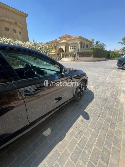سكودا اوكتافيا 2021 أسود أوتوماتيك مستعملة للبيع في مدينة الشيخ زايد - 5