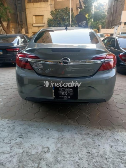 Opel Insignia 2017 Silver Automatic Used for Sale in Mohandessin - 4