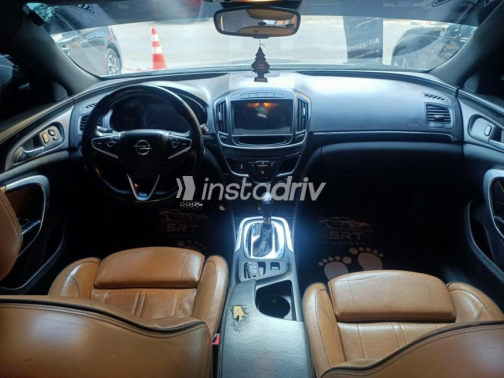 Opel Insignia 2017 Silver Automatic Used for Sale in Mohandessin - 5