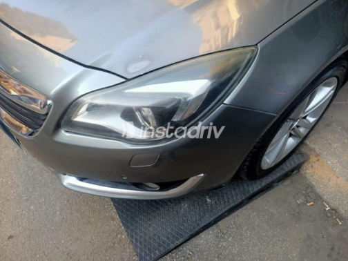 Opel Insignia 2017 Silver Automatic Used for Sale in Mohandessin - 8